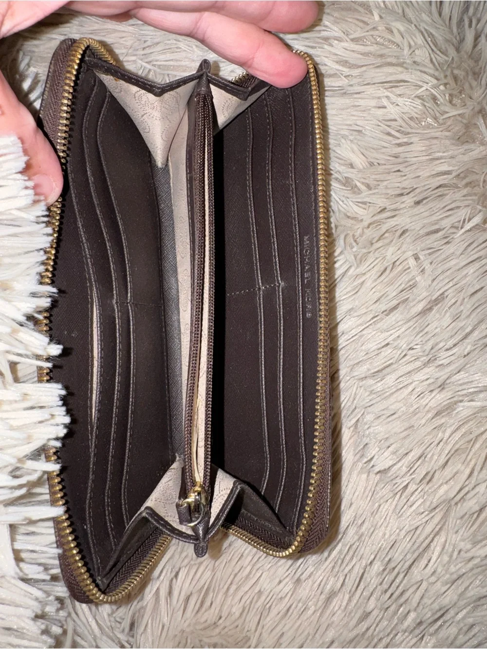 Michael Kors Jet Set Travel Large Zip Around Wallet Brown Signature MK Gold-Tone